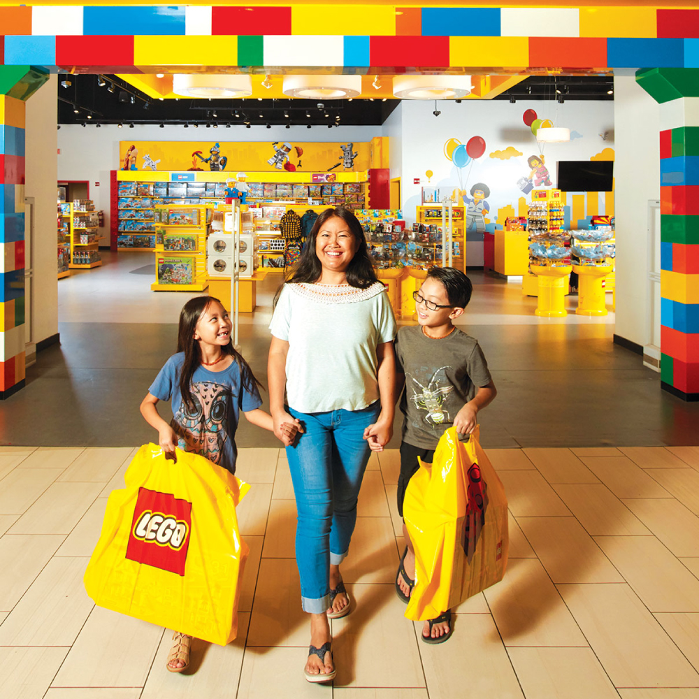 LEGO® Store | LEGOLAND Discovery Center Chicago