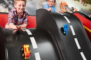 LEGO Racers: Build & Test | LEGOLAND Discovery Center Chicago