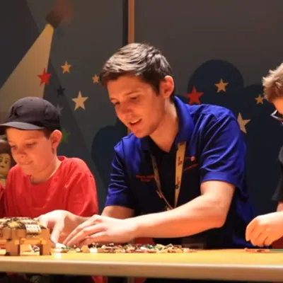 Masterbuilders Design A Lego Turtle | LEGOLAND Discovery Center