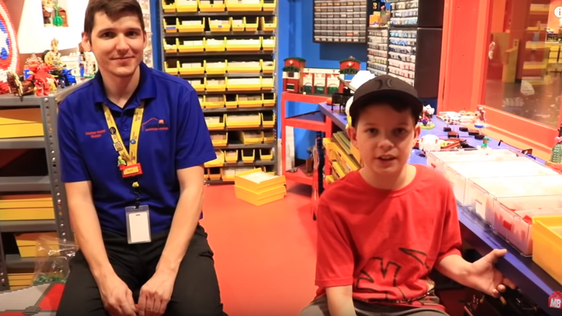 Male Jep Øjeblik What It's Like To Be A LEGO® Master Model Builder | LEGOLAND Discovery  Center Michigan