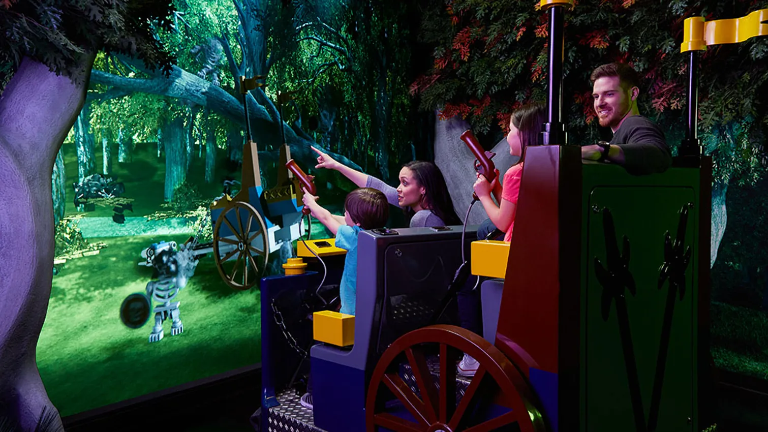 Kid's Rides & Play Areas in Great Lakes Crossing Outlets | LEGOLAND ...