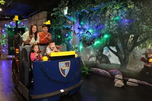 Kingdom Quest Chariot 1400X100