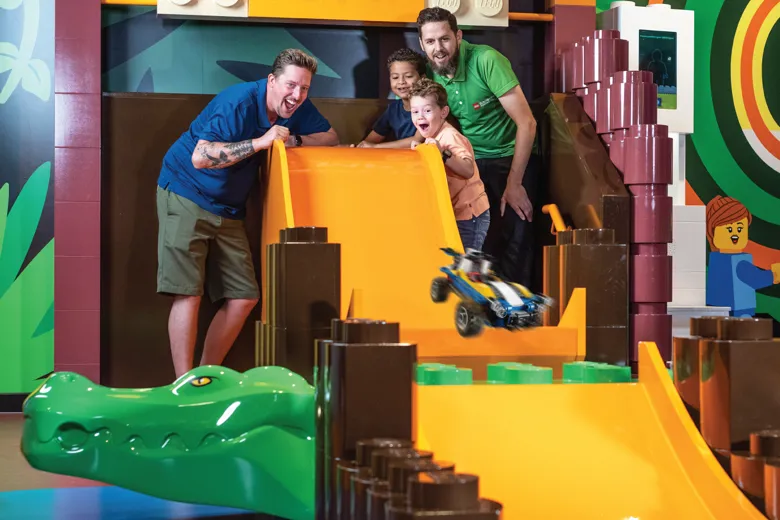 Kid's Rides & Play Areas at American Dream | LEGOLAND® Discovery Center ...