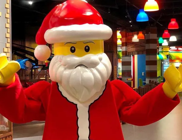 Celebrate the Holidays at LEGOLAND Discovery Center!